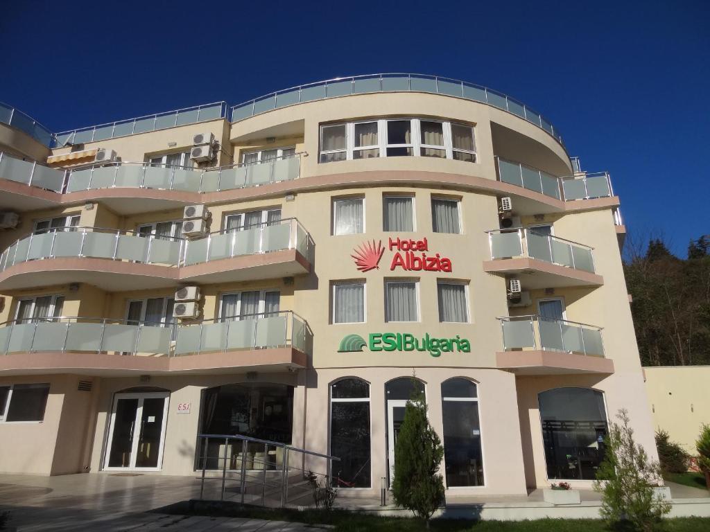 Family Hotel Albizia Beach Varna Exterior photo