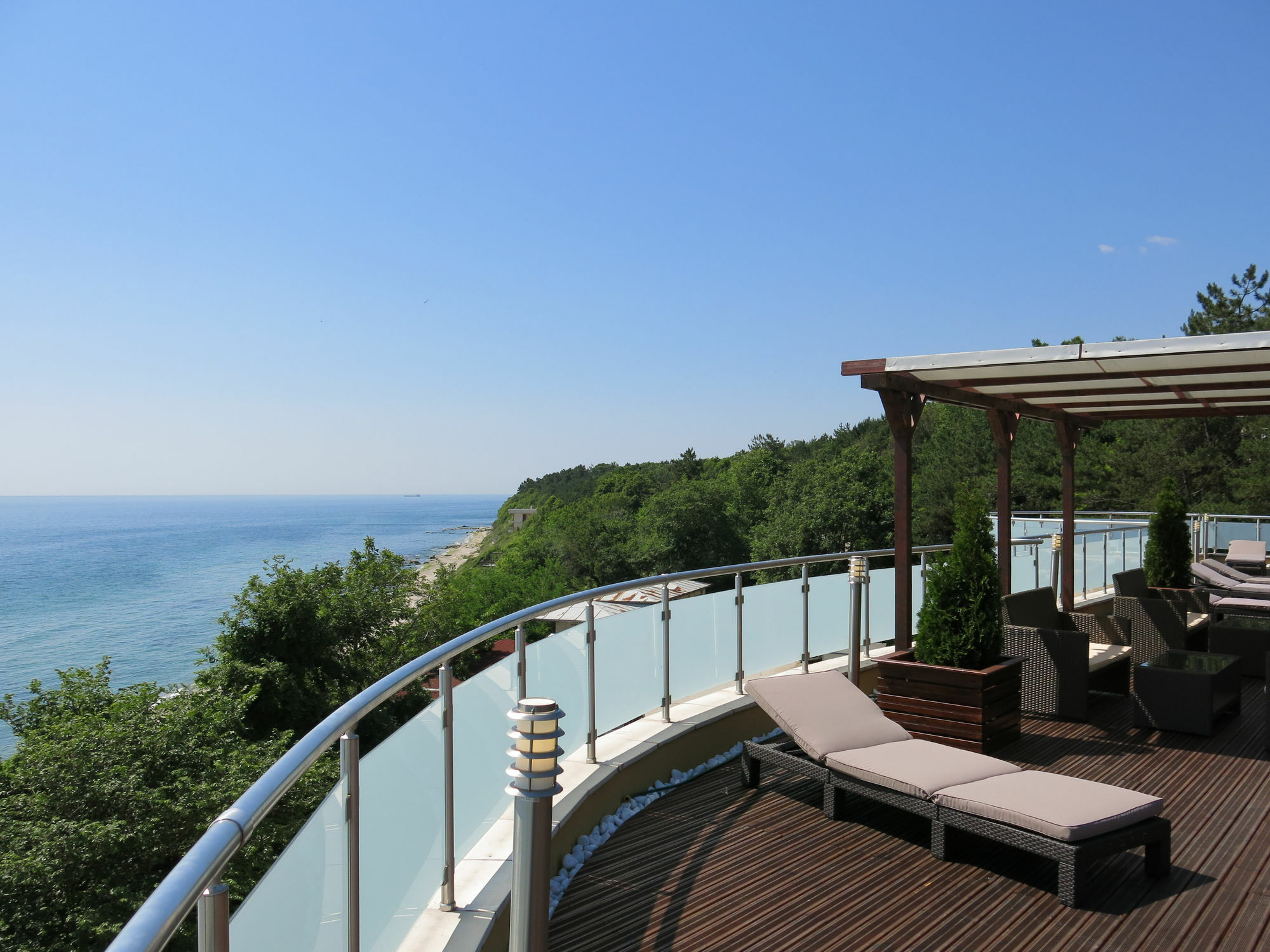 Family Hotel Albizia Beach Varna Exterior photo